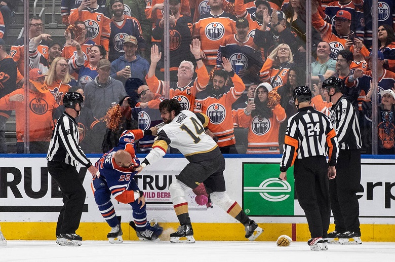Forsætlig skade i ishockey kan have alvorlige konsekvenser